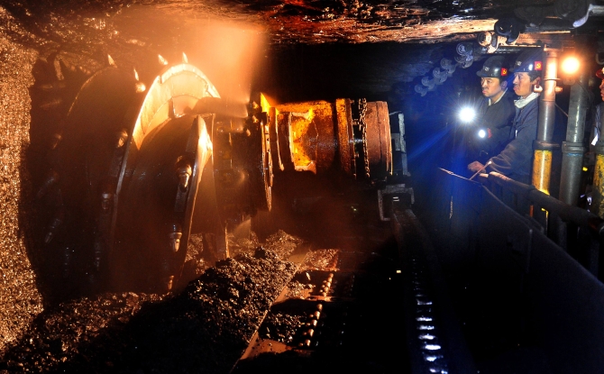 向機(jī)械化要安全、要效益—綜采